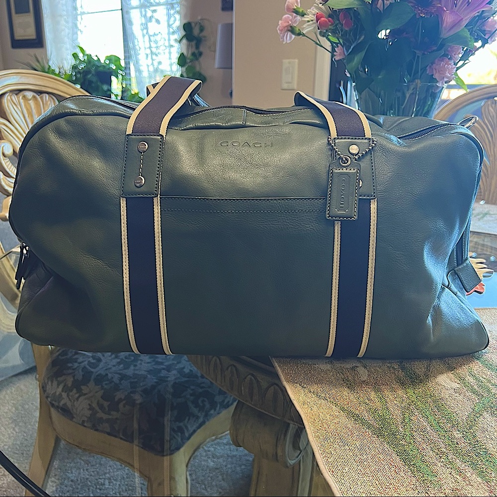 Coach leather duffel bag. Forest Green.